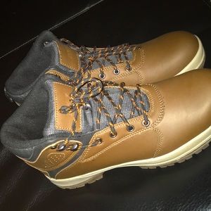 New boots never Worn Condioton New